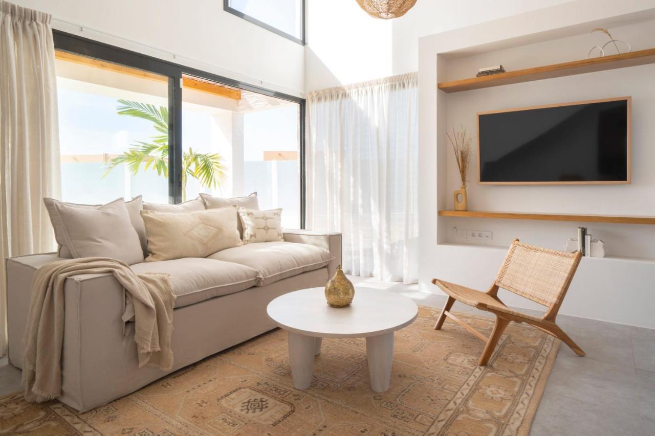 Villa Noma - Design Space With Pool In Corralejo Exterior foto